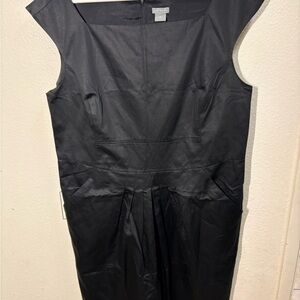 Ann Taylor Classic Black Midi Dress NWT size 18